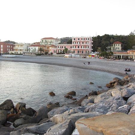 La Casa Della Zia Villa Bordighera Habitación foto